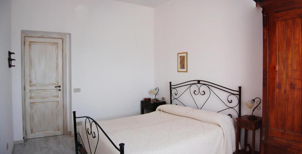 Bed and Breakfast Andrea E Valentina S'archittu Cuglieri Pokoj fotografie